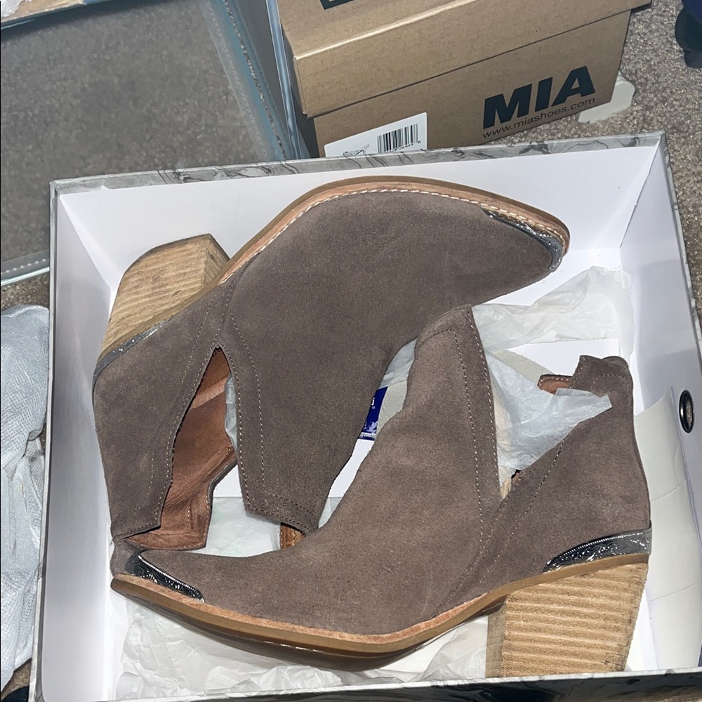 Jeffery Campbell Women's Brown Ankle Boots